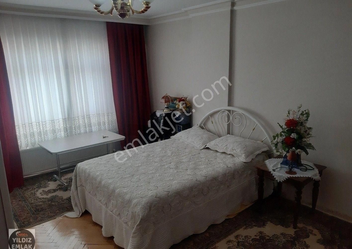 5+1 Teraslı Dubleks Eşyalı Kiralık Yıldız Emlak'tan