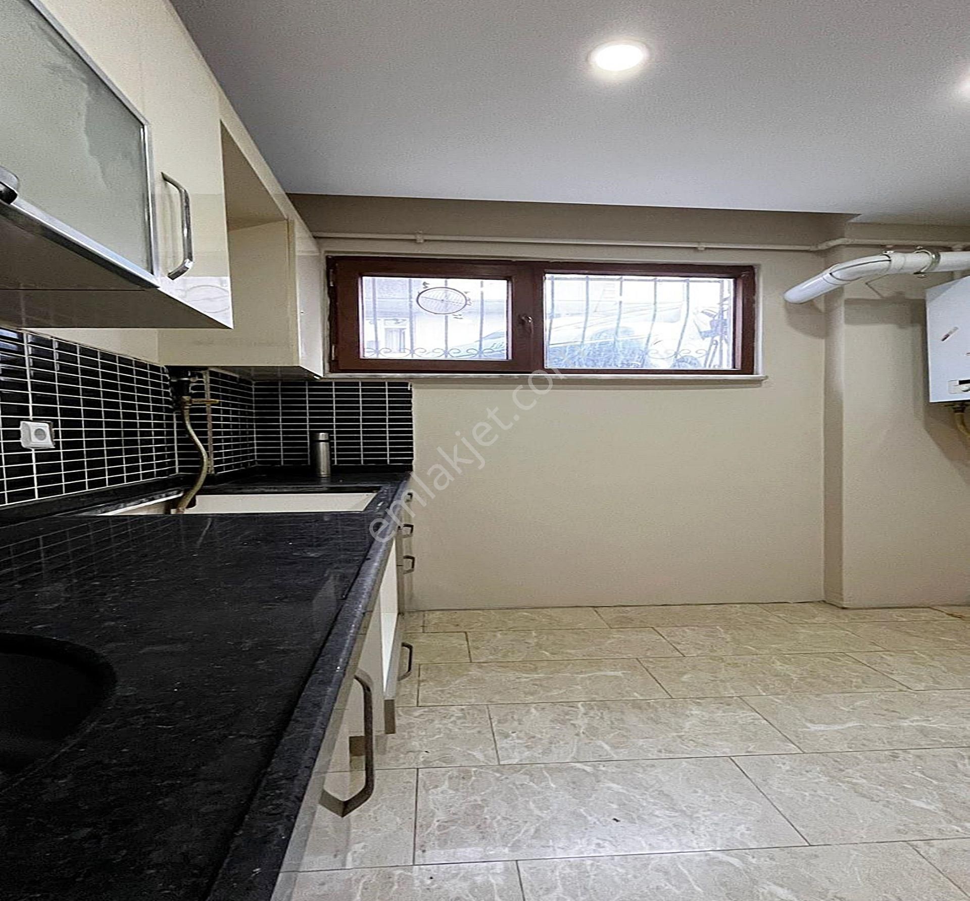 Ulaşıma Yakın Aileye Uygun Acil Kiralık 2+1 Bahçeli Bahçe Katı Daire - Görsel 10