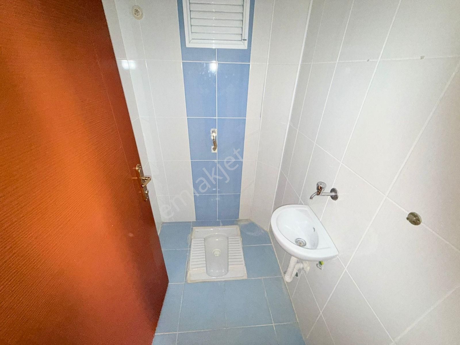 Barıştepe'de 3+1 Ara Katta Merkezi Konumunda Fırsat Daire Acilll - Görsel 27