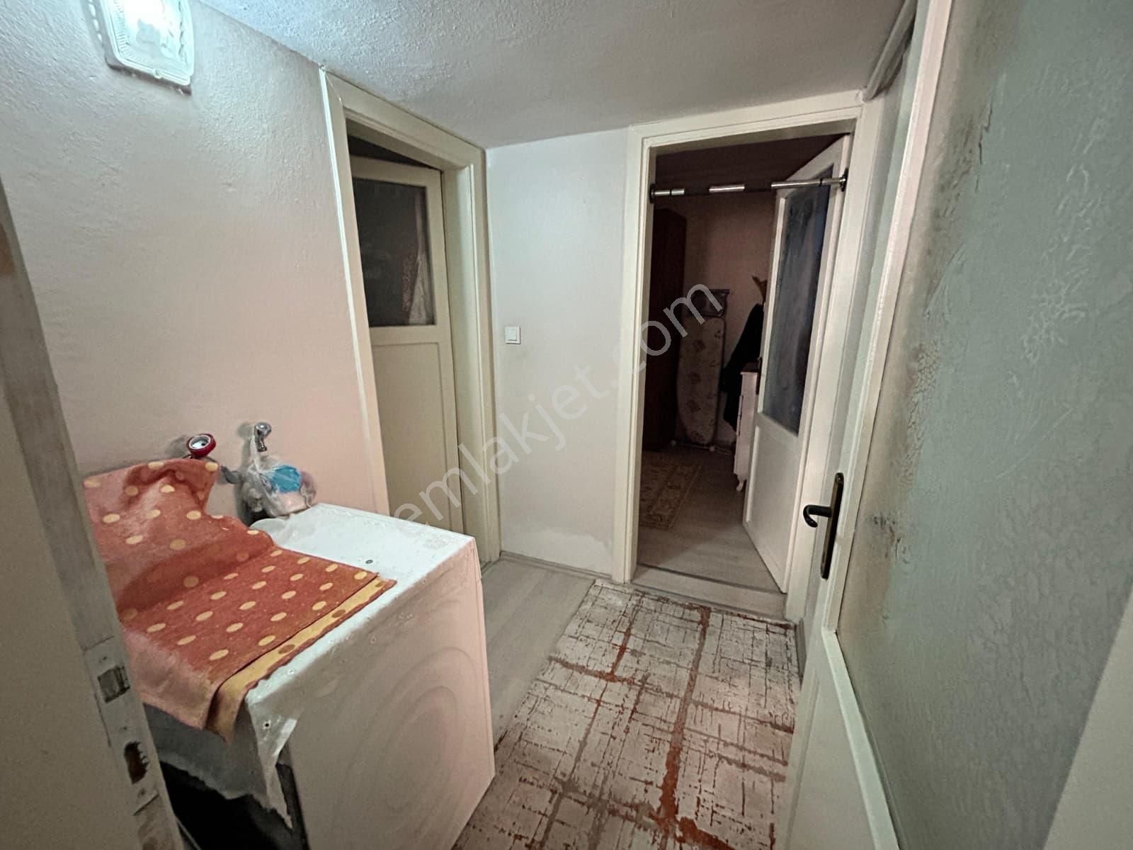 Fesleğen Mahallesi 3+1 Krediye Uygun Daire - Görsel 9