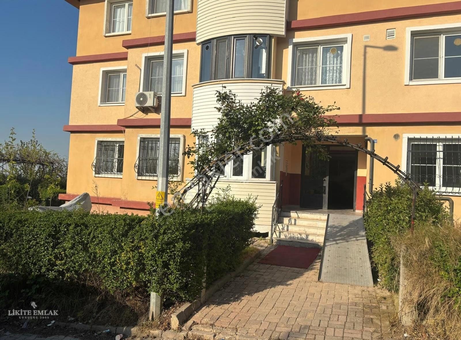 Likite Emlak'tan Subaşında Kiralık 3+1 Bekara Verilir - Görsel 4