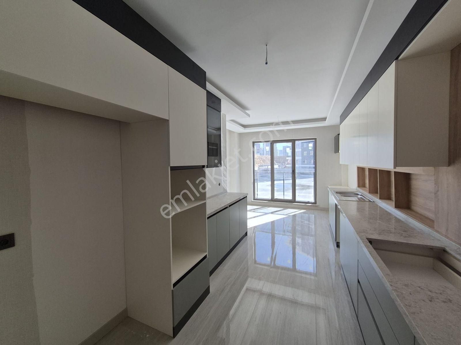 Eryaman Susuz Mahallesi Sıfır Binada 4+1 Satılık 160 M² Daire - Görsel 13