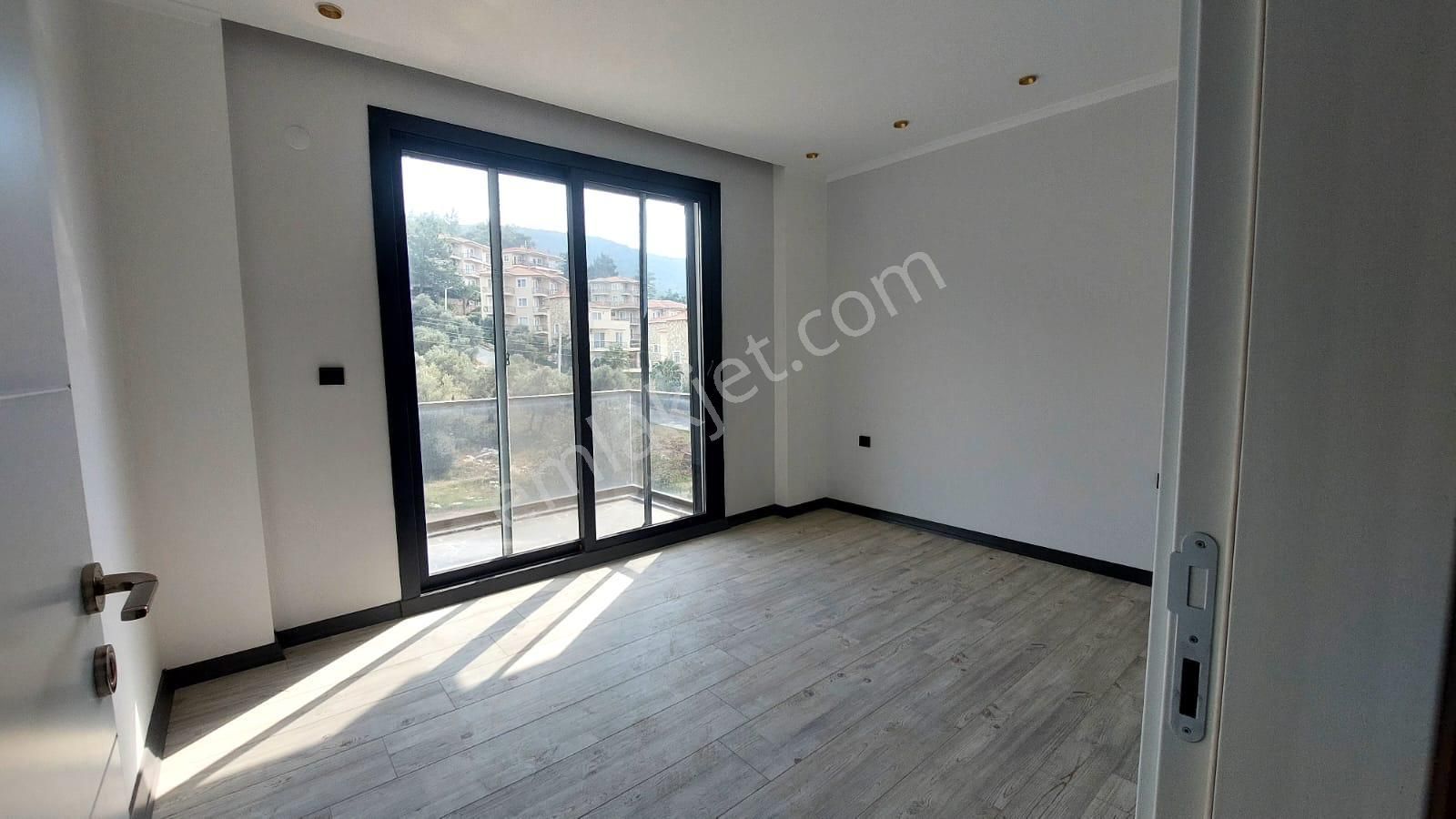 Didim Akbük Mahallesi Havuzlu 4+1 Tam Müstakil Villa - Görsel 22