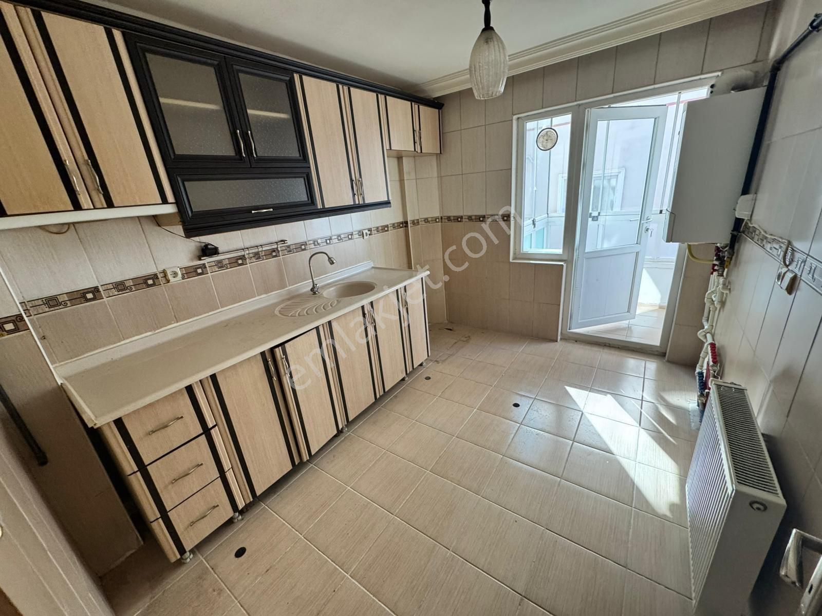 Bayram Gayrimenkulden Selçuklu Mah 3+1 Salon Bağımsız Ara Katta 14 Yıllık Satılık Kupon Daire - Görsel 5