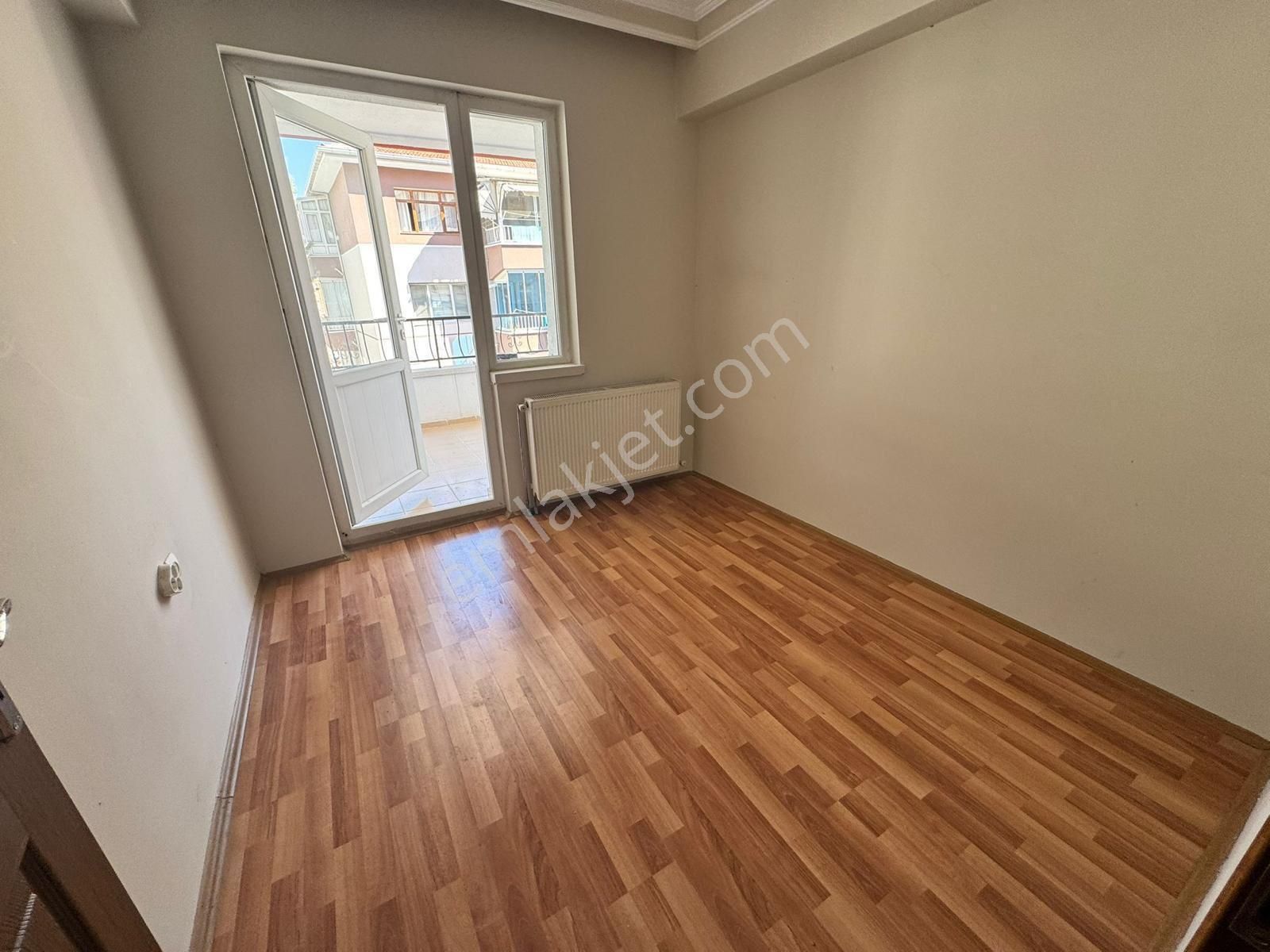 Bayram Gayrimenkulden Selçuklu Mah 3+1 Salon Bağımsız Ara Katta 14 Yıllık Satılık Kupon Daire - Görsel 29