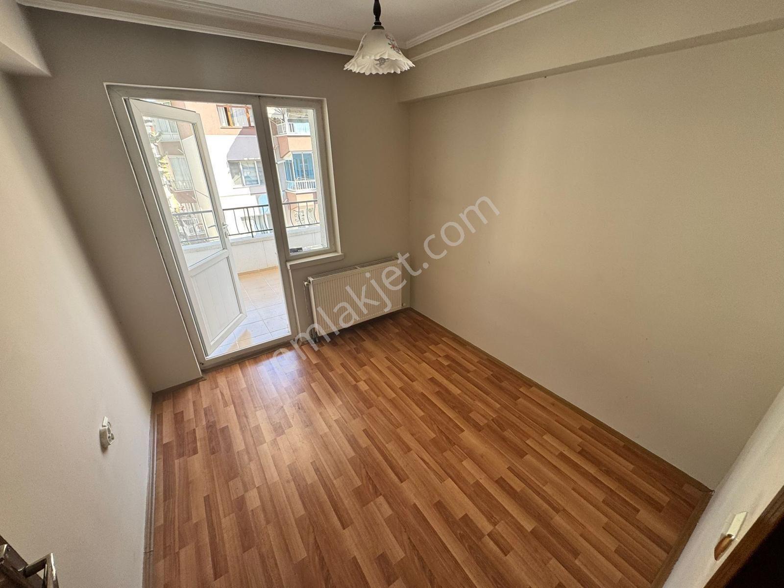 Bayram Gayrimenkulden Selçuklu Mah 3+1 Salon Bağımsız Ara Katta 14 Yıllık Satılık Kupon Daire - Görsel 23