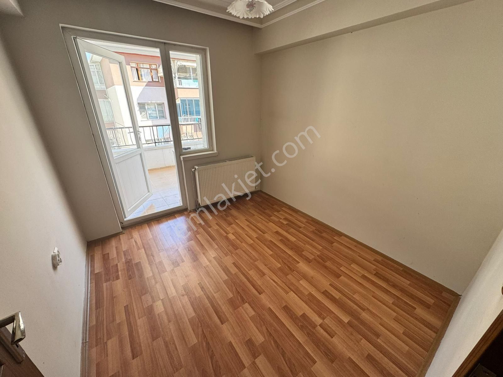 Bayram Gayrimenkulden Selçuklu Mah 3+1 Salon Bağımsız Ara Katta 14 Yıllık Satılık Kupon Daire - Görsel 28