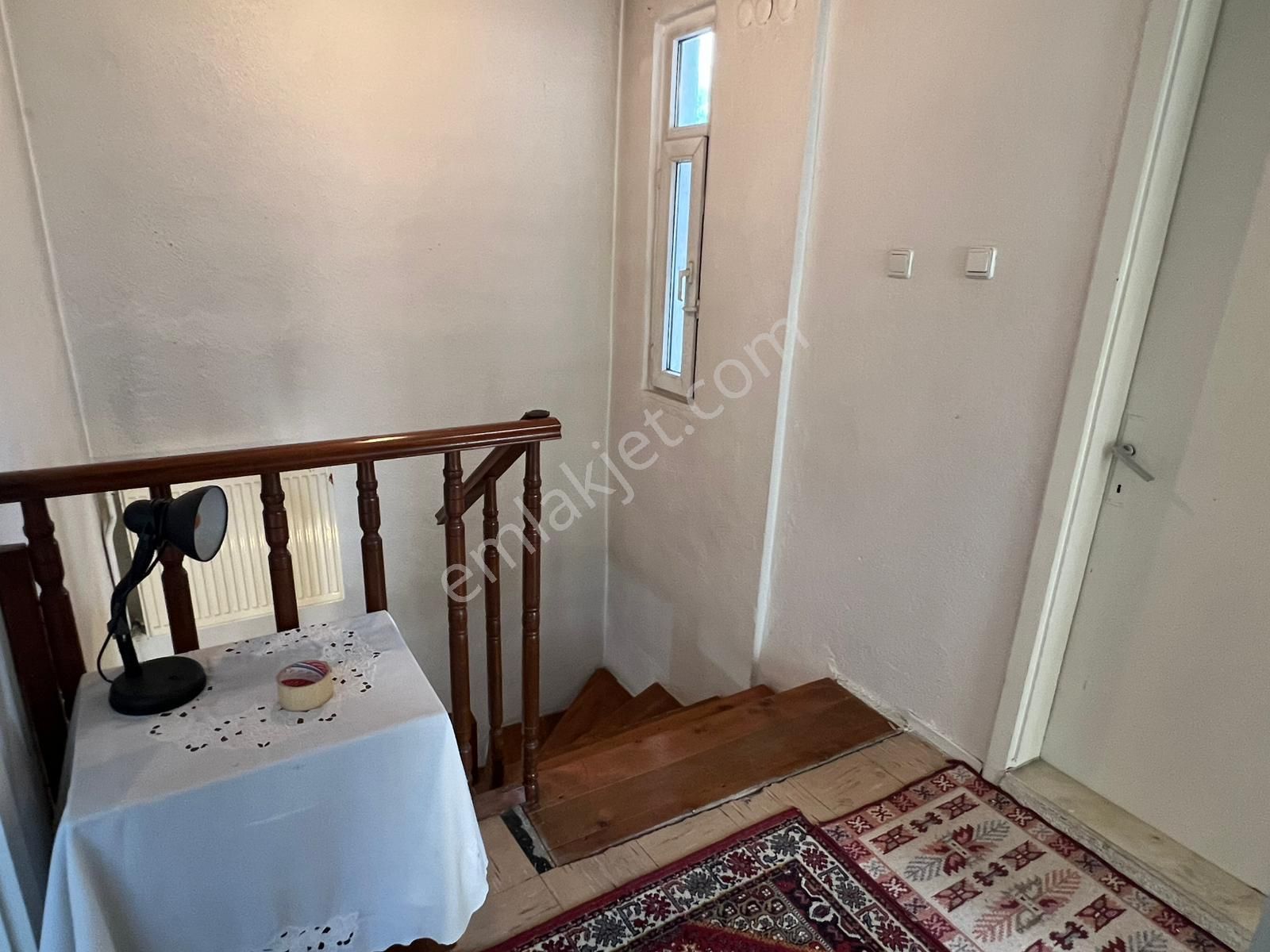 Kartal'dan Uğur Mumcu Mahallesinde Özgür Sitesinde Köşe Konumlu Tripleks - Görsel 16