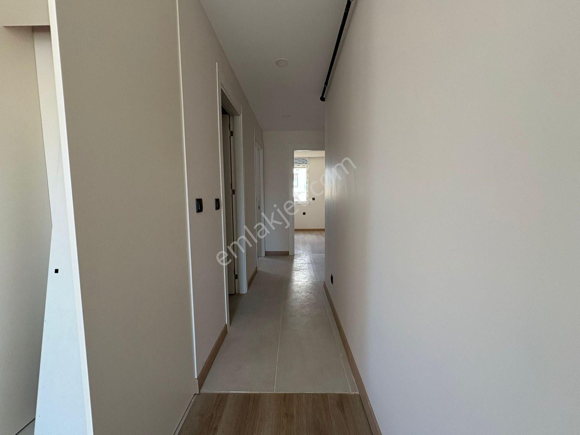 Suadiye'de Marmaraya Yakın Açık Kapalı Otoparklı 2+1 55 M² Net - Görsel 22