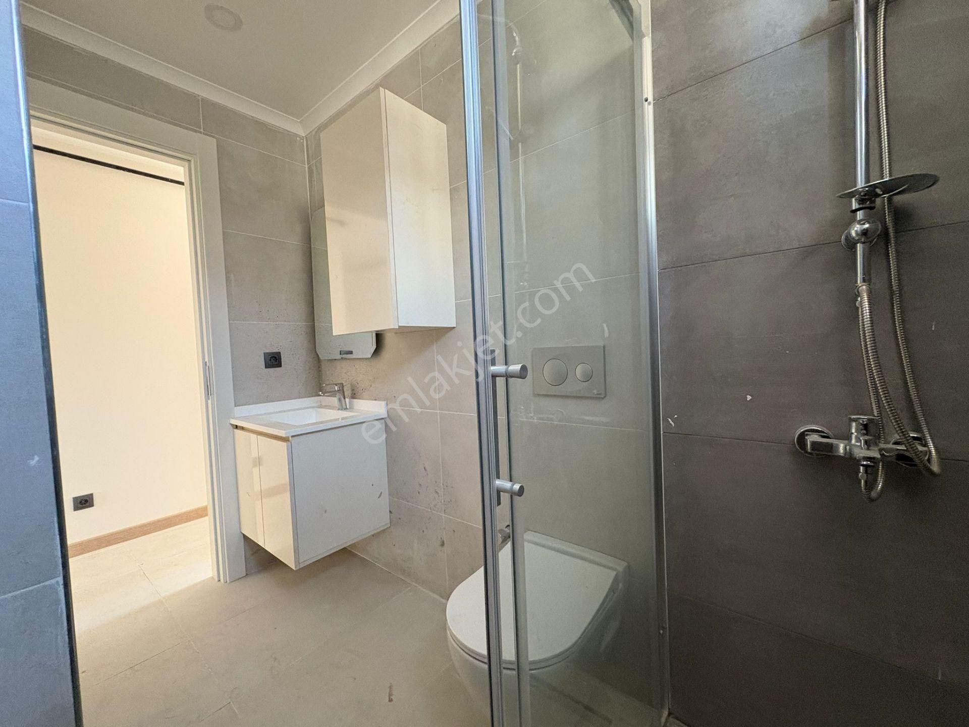 Suadiye'de Marmaraya Yakın Açık Kapalı Otoparklı 2+1 55 M² Net - Görsel 17