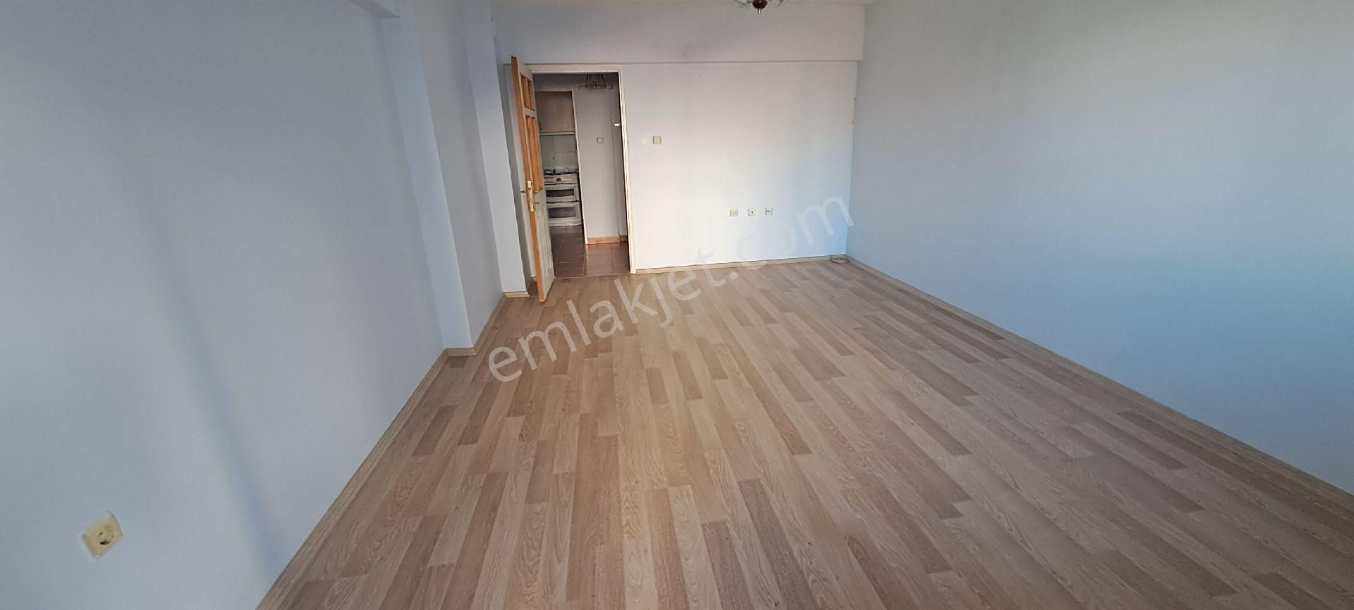 Can Elif Sitesinde Muhsin Emlaktan Kiralık Süper Daire - Görsel 18