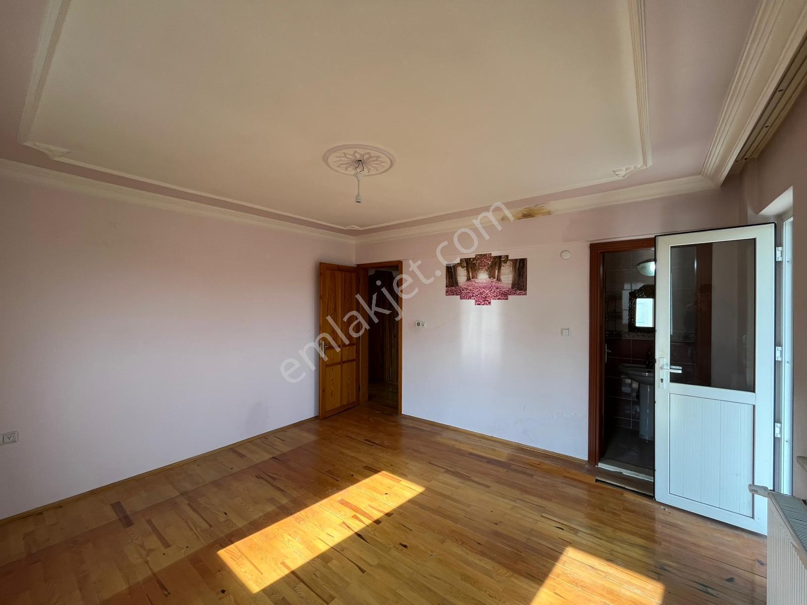 Site İçerisinde Krediye Uygun Tripleks Villa - Görsel 26