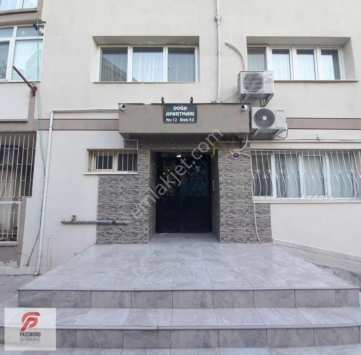 Bornova Evka 4 Mahallesinde Satılık 2+1 Kapalı Mutfak Daire - Görsel 13