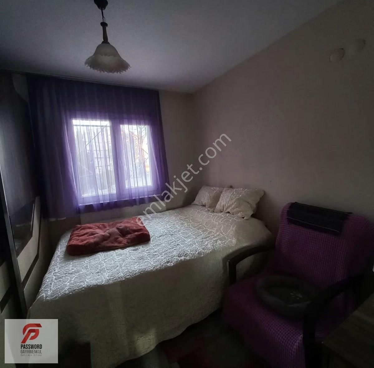 Bornova Evka 4 Mahallesinde Satılık 2+1 Kapalı Mutfak Daire - Görsel 6