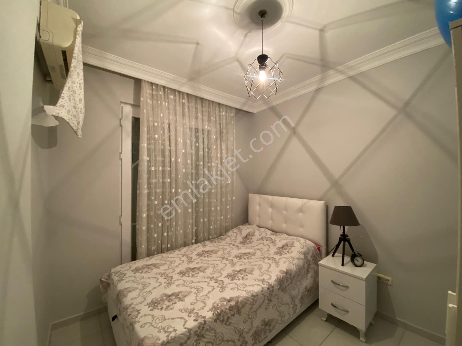 Didim Efeler Mahallesinde 4+1 Açık Mutfak Bahçeli Tripleks Villa - Görsel 27