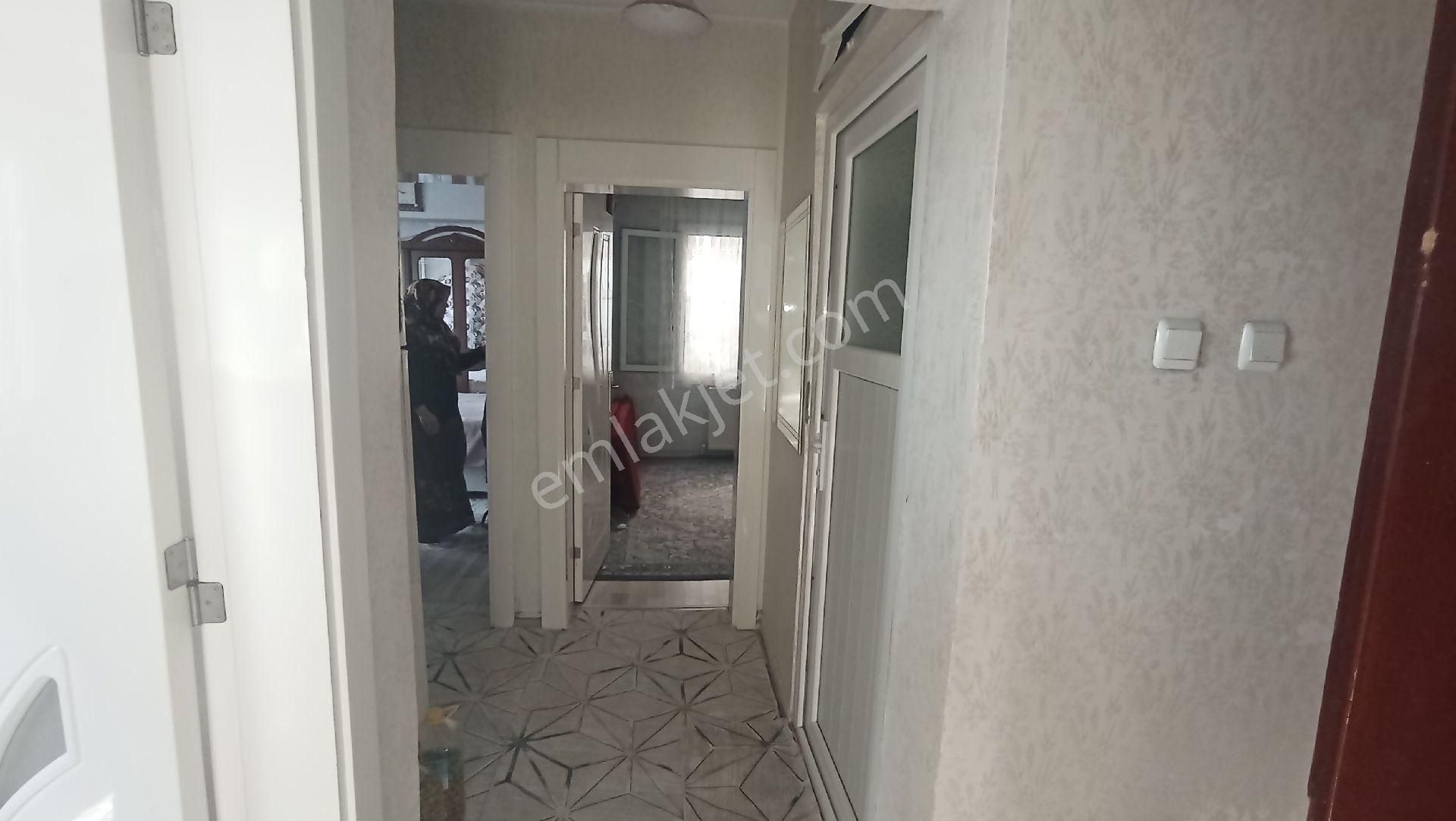 Gümüştekin Mahlesinde 2+1 Göbek Kat - Görsel 13