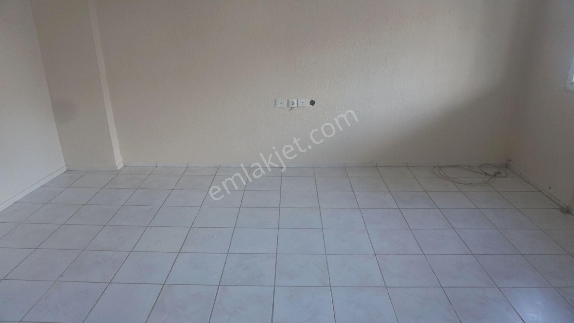 Küçükçiğli De Kiralık Fiyat Düştü 3+1 Balkonlu Çiğli Serkan Dan - Görsel 13