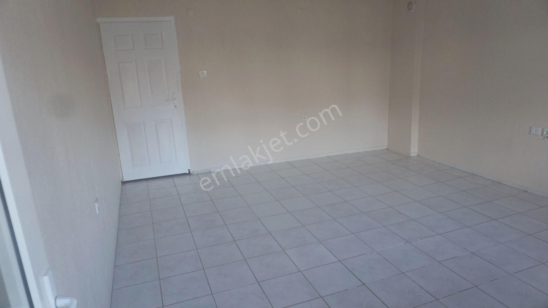 Küçükçiğli De Kiralık Fiyat Düştü 3+1 Balkonlu Çiğli Serkan Dan - Görsel 12