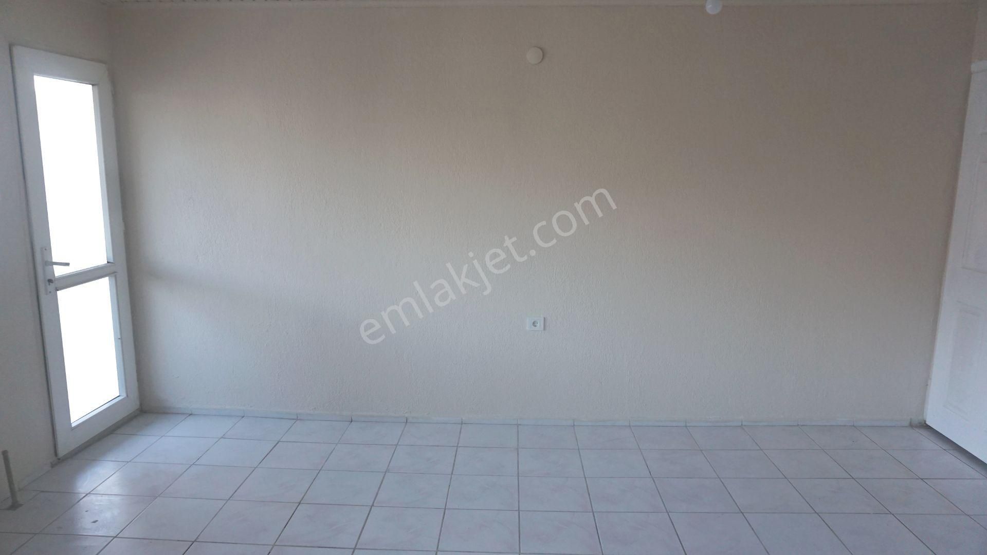 Küçükçiğli De Kiralık Fiyat Düştü 3+1 Balkonlu Çiğli Serkan Dan - Görsel 9