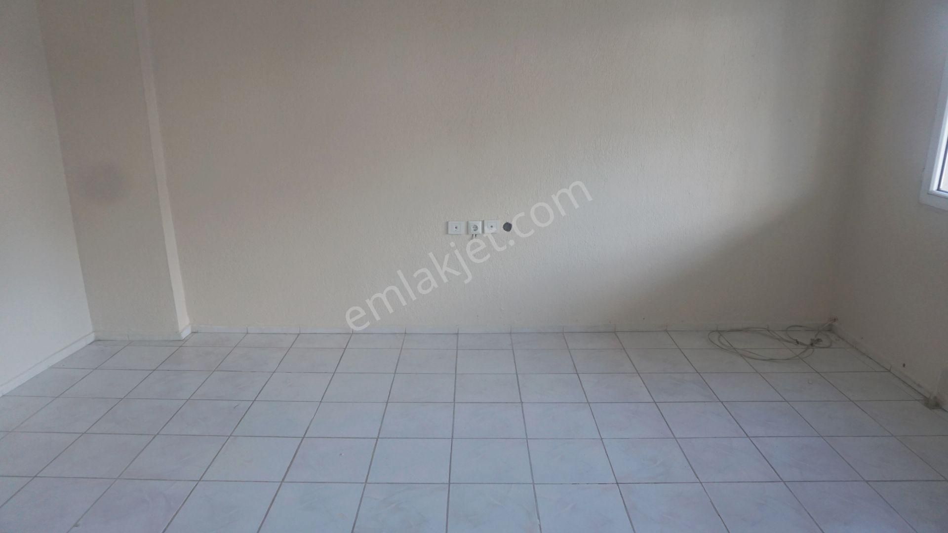 Küçükçiğli De Kiralık Fiyat Düştü 3+1 Balkonlu Çiğli Serkan Dan - Görsel 23