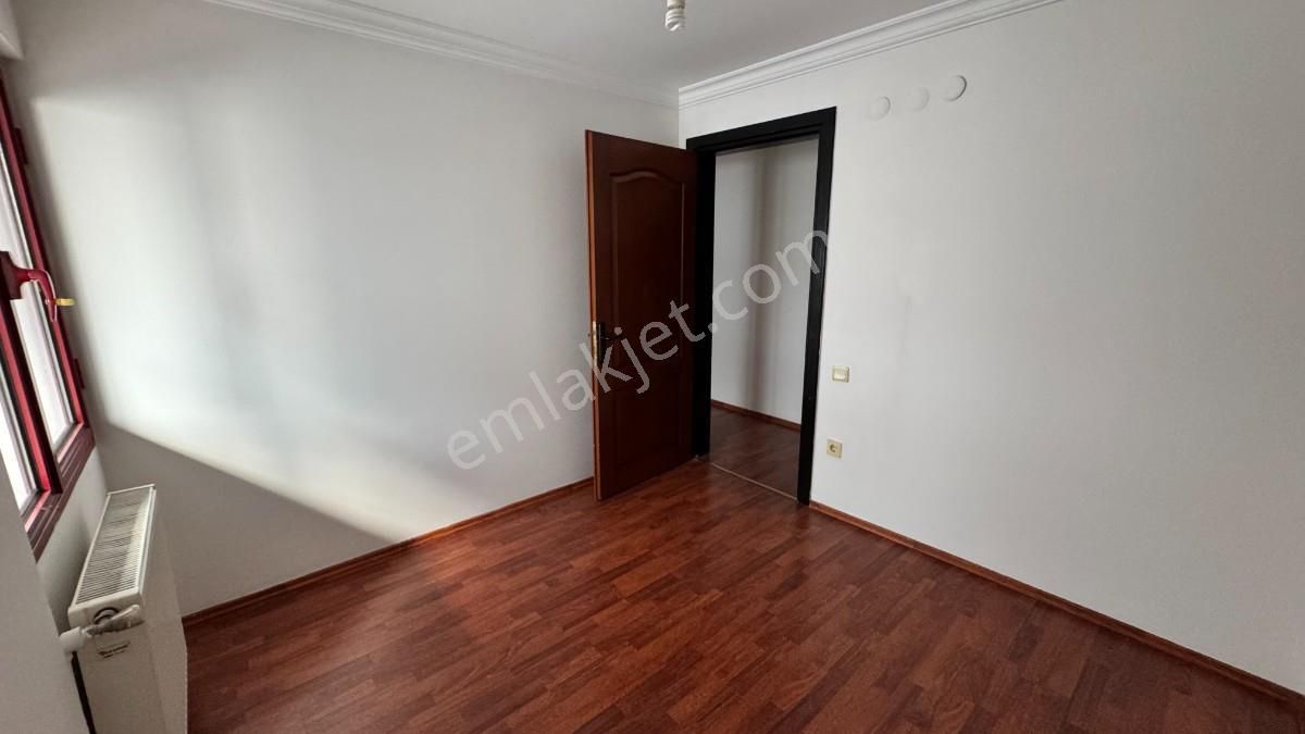 Alsancak Mimarsinan Mhde Üç Cepheli Asansörlü Satılık 3+1 Daire - Görsel 18