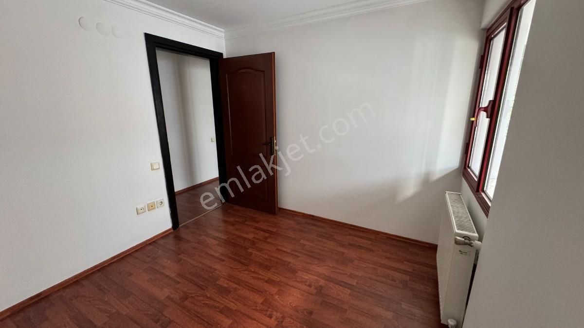 Alsancak Mimarsinan Mhde Üç Cepheli Asansörlü Satılık 3+1 Daire - Görsel 16