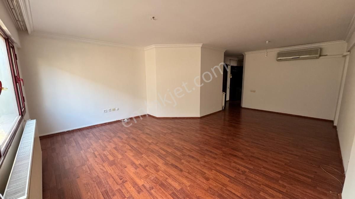 Alsancak Mimarsinan Mhde Üç Cepheli Asansörlü Satılık 3+1 Daire - Görsel 8