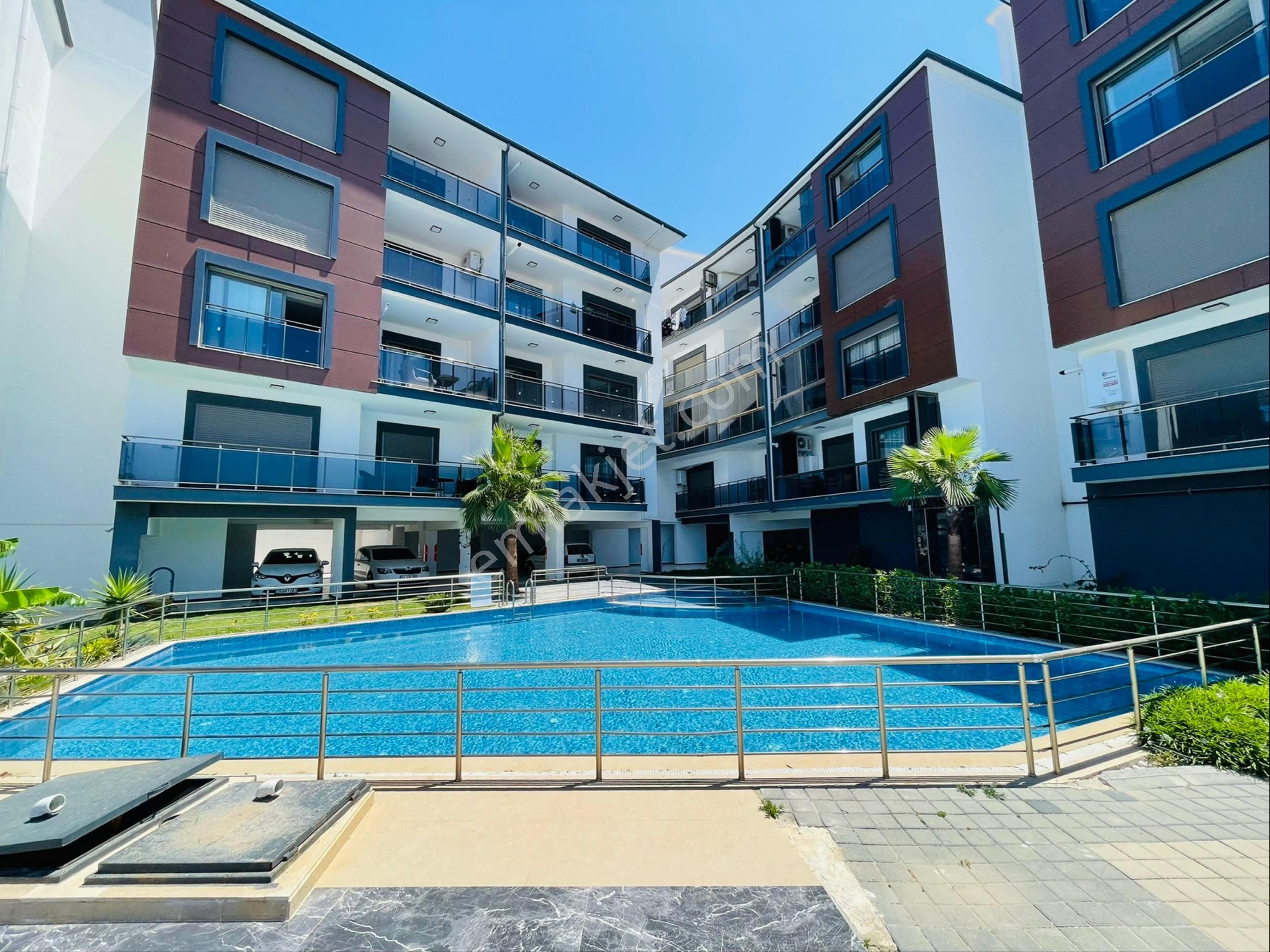 Havuzlu Sitede 3+1 Deniz Ve Havuz Manzaralı Daire - Görsel 2