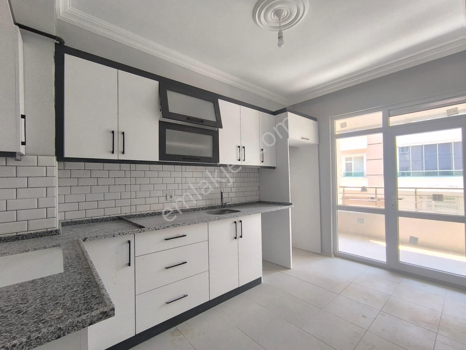 Karatay Nakipoğlu'nda Sıfır 3+1 Satılık Asansörlü Daireler