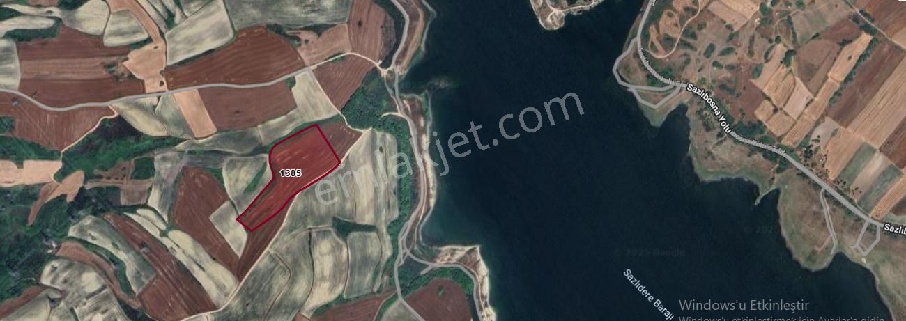 Arnavutköy Sazlıbosna Satılık Arsa , 2 ,150 M2 Hisseli Yolu Var Göl Manzaralı