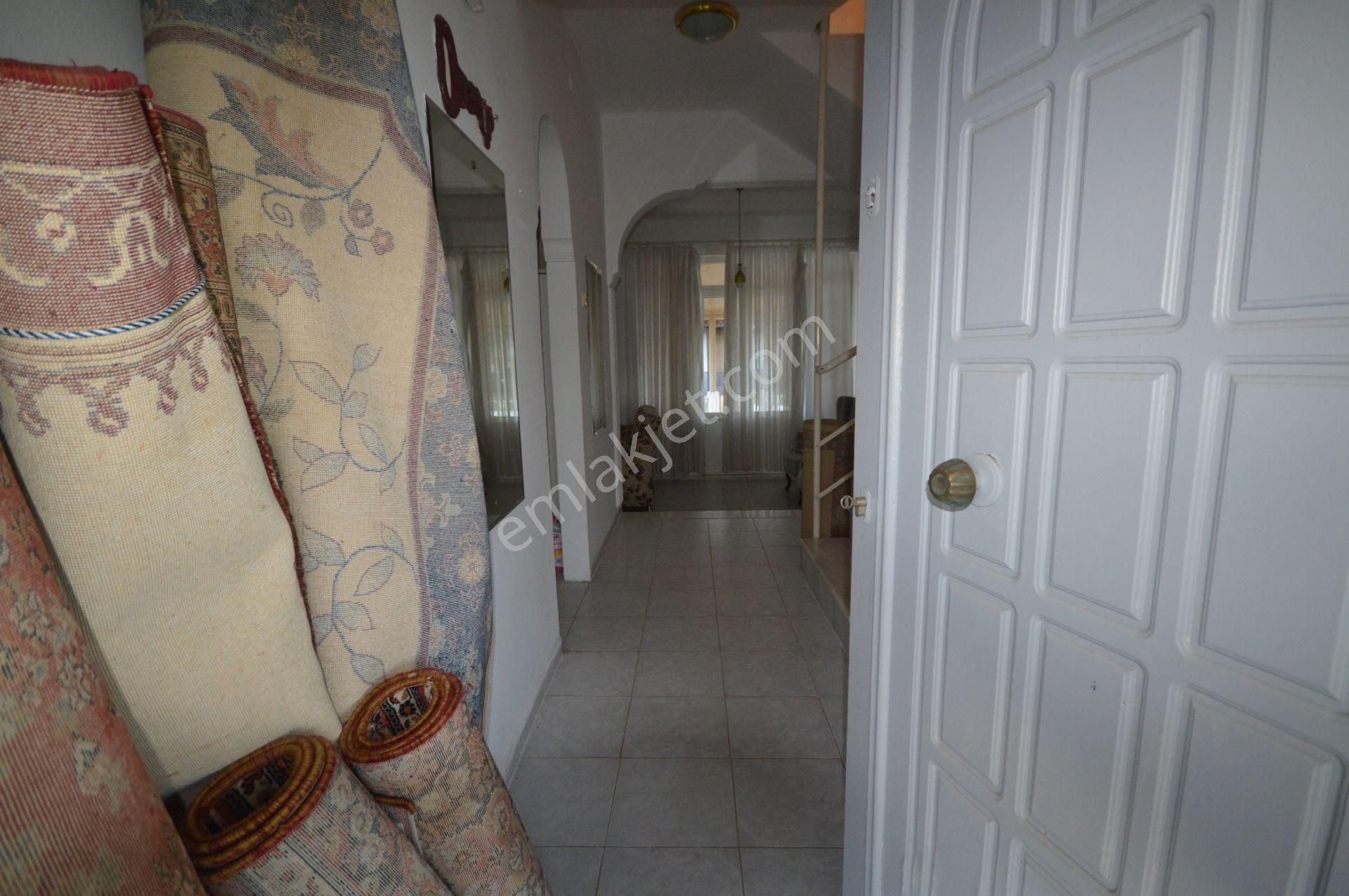 230m2 Arsaya Sahip Denize 50 Metre 4+1 Kocaali Villası - Görsel 12
