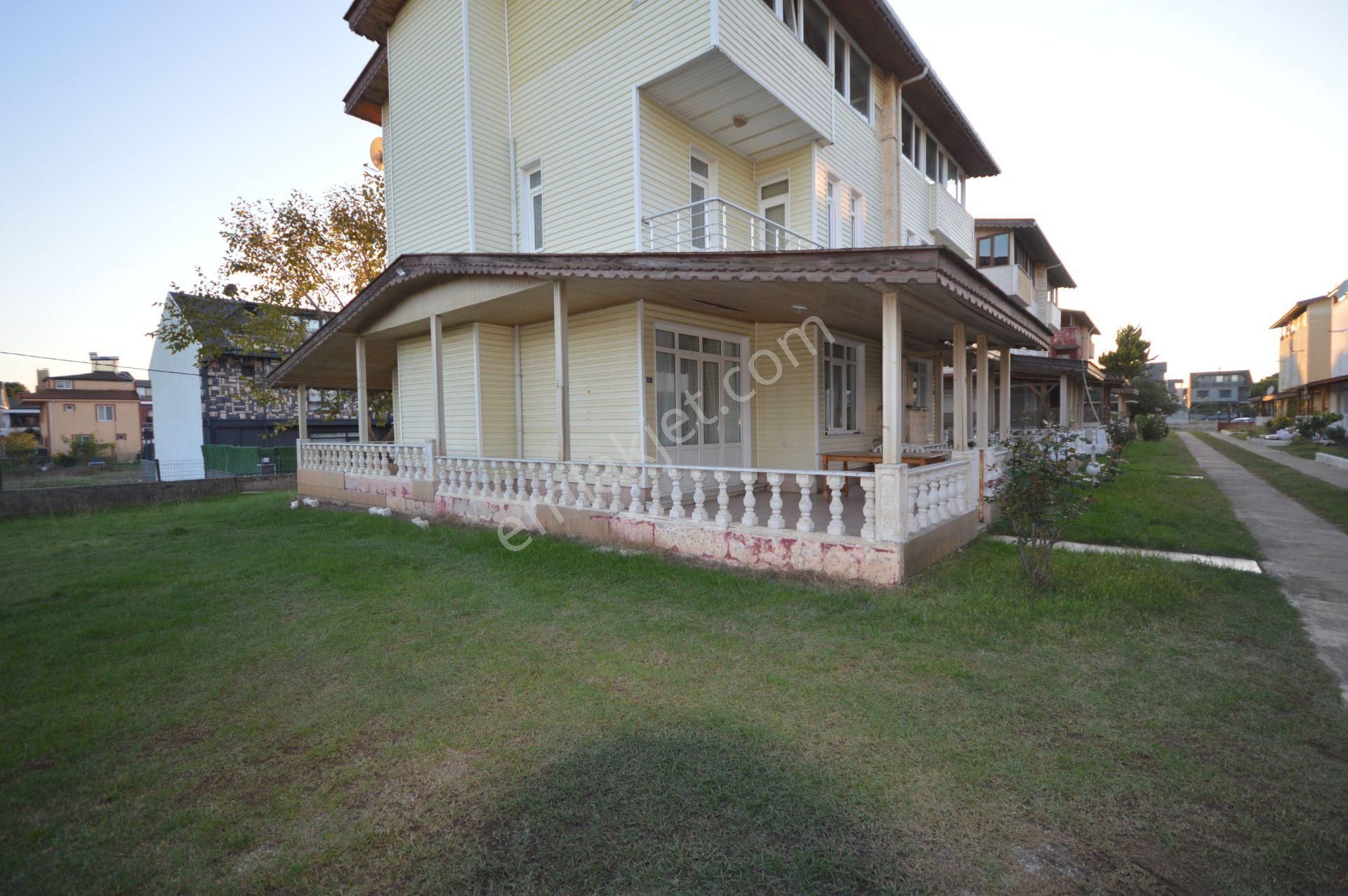 230m2 Arsaya Sahip Denize 50 Metre 4+1 Kocaali Villası - Görsel 8