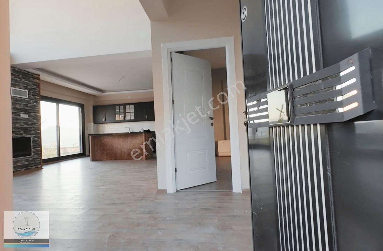 Foça'da Geniş Bahçeli Havuzlu Tam Müstakil 4+1 Dubleks Villa - Görsel 17