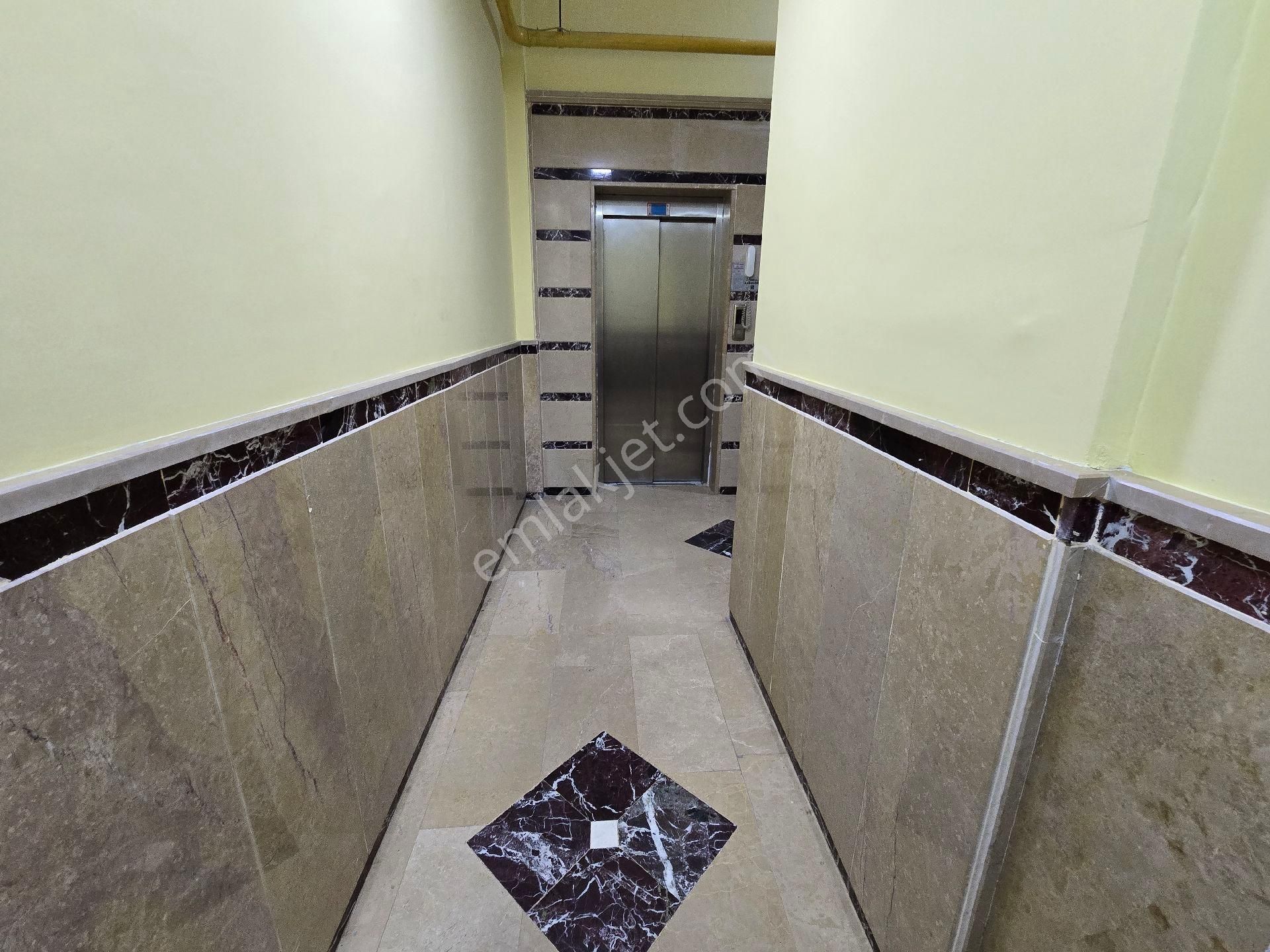 Eskişehir Tepebaşı Sütlüce Mh İstiklâl Cd Eşyalı Abonelikleri Açık 1+1 - Görsel 26