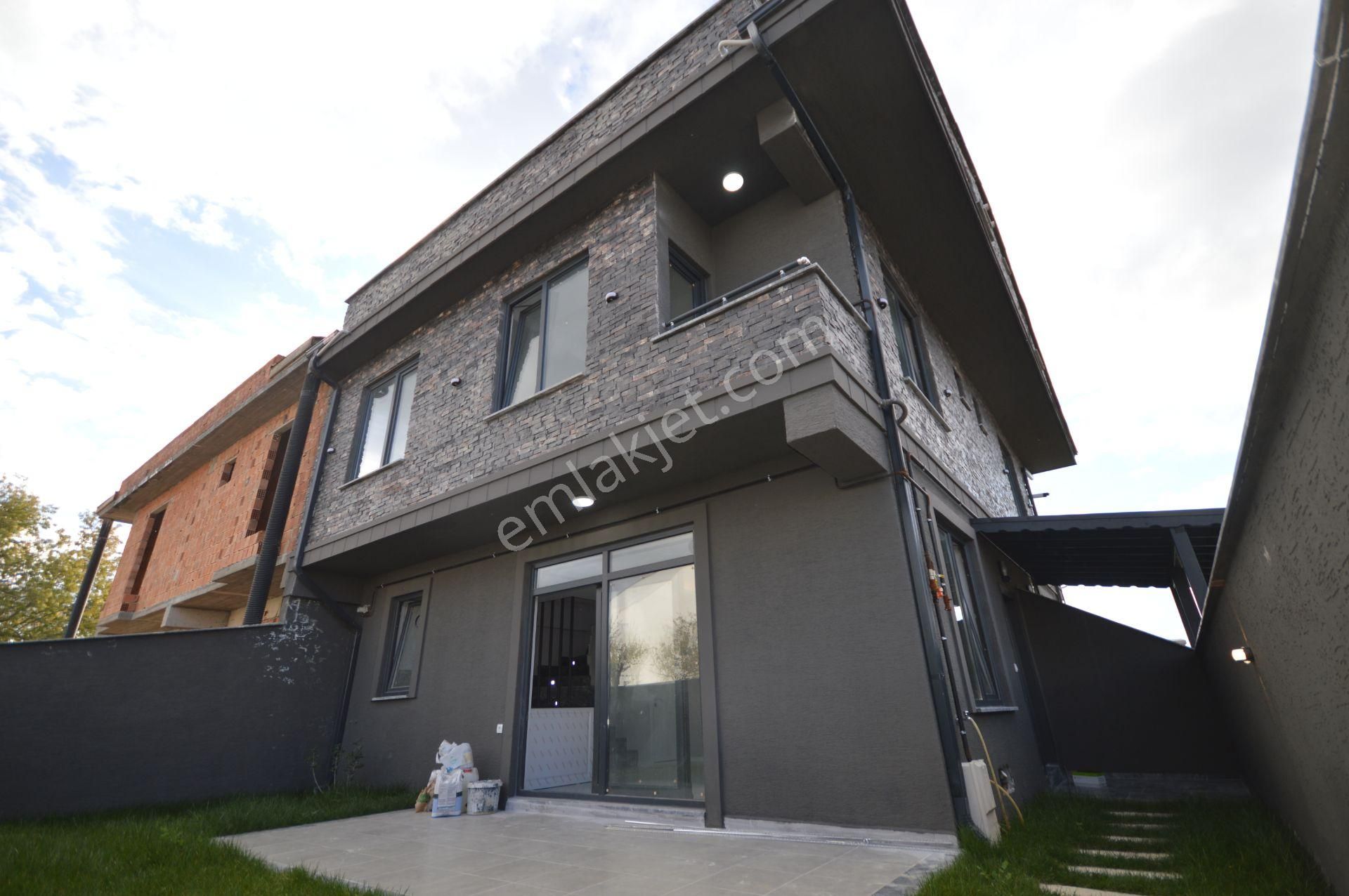 Sakarya Kocaali’de Geniş Bahçeli 4+1 Aile Evi - Görsel 9
