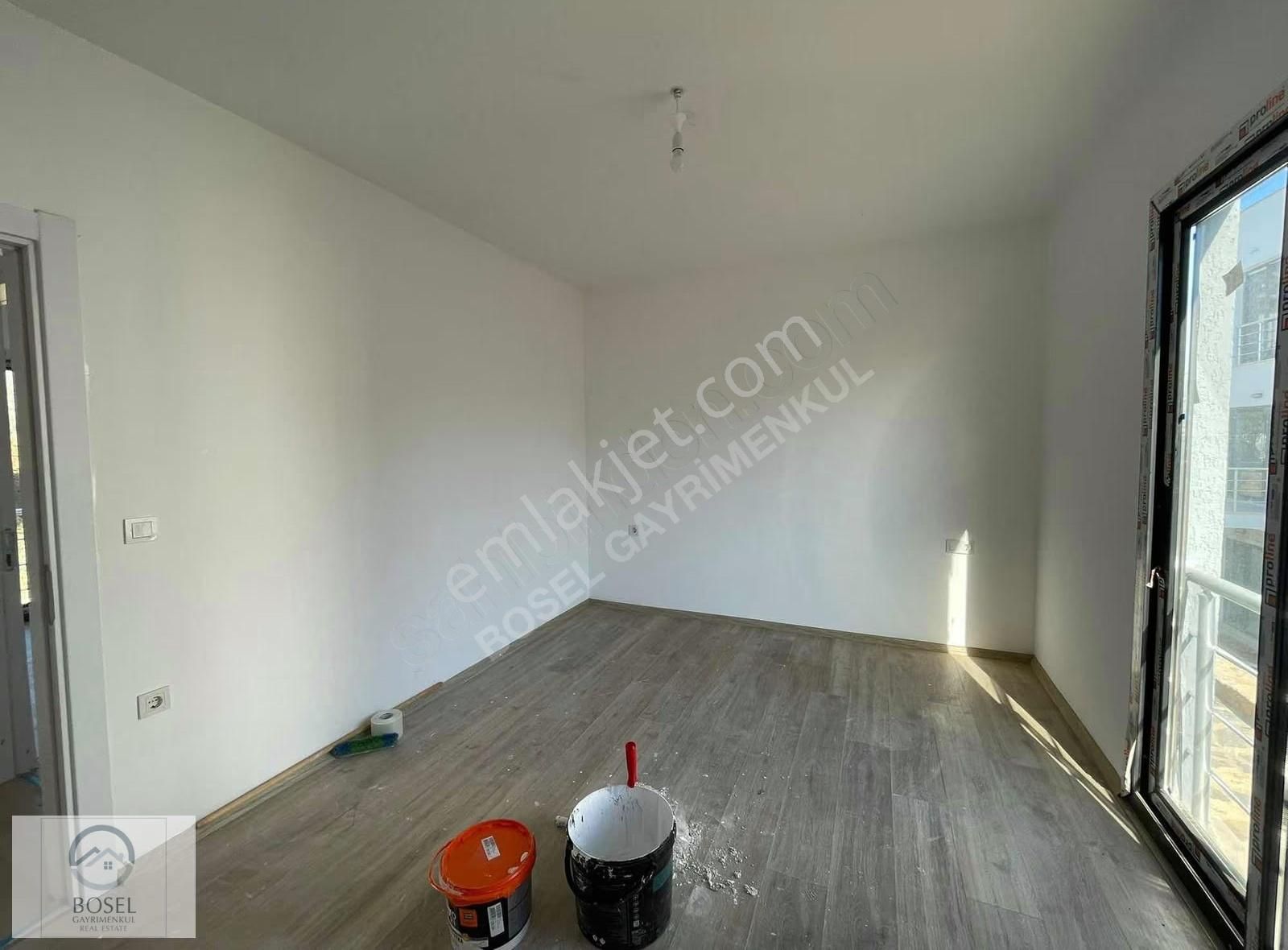 Konacık Da Satılık Yeni 2+1 Üst Kat Daire Havuzlu Site - Görsel 7