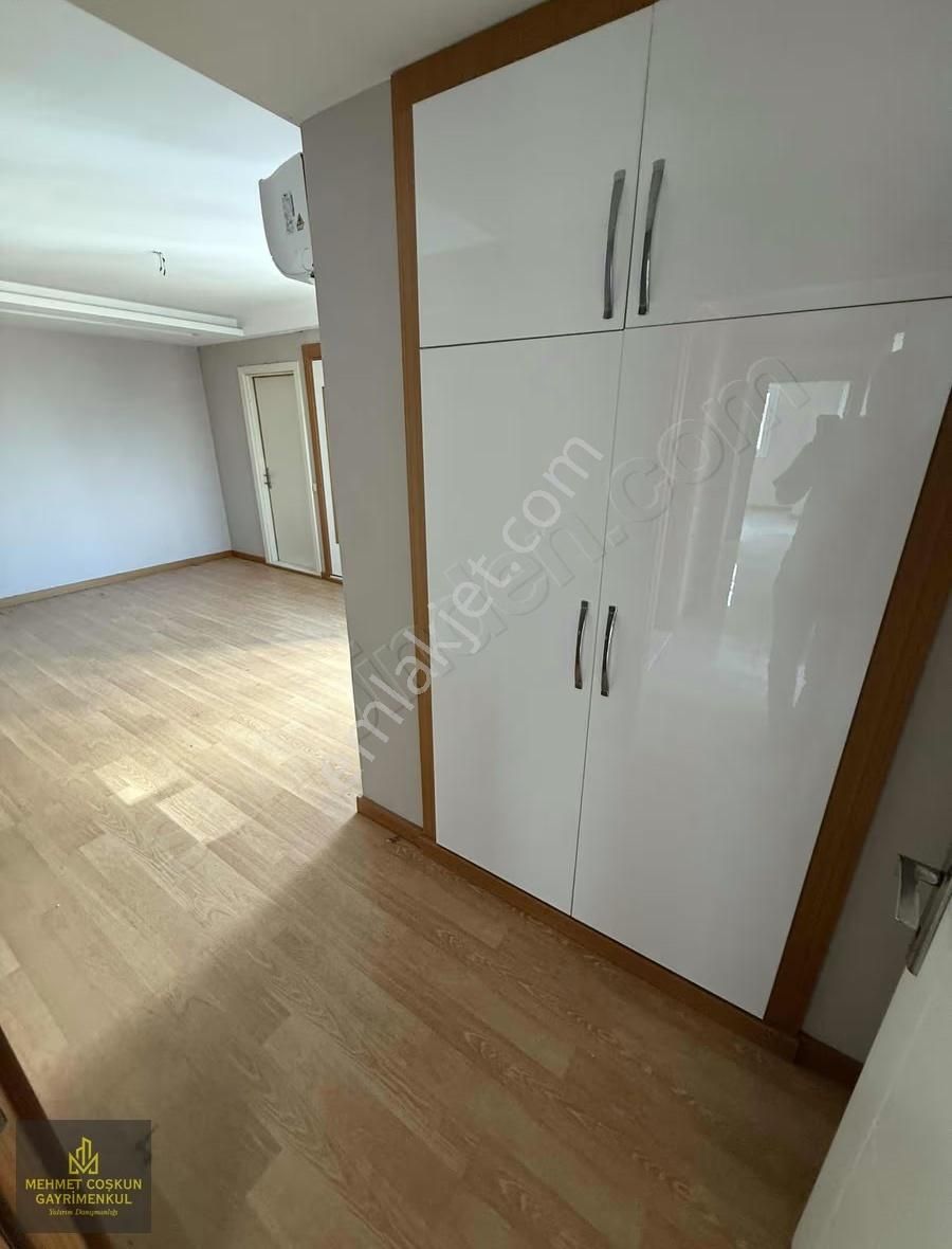Gürselpaşada Site İçerisinde Satılık 3+1 Cazip Daire - Görsel 7