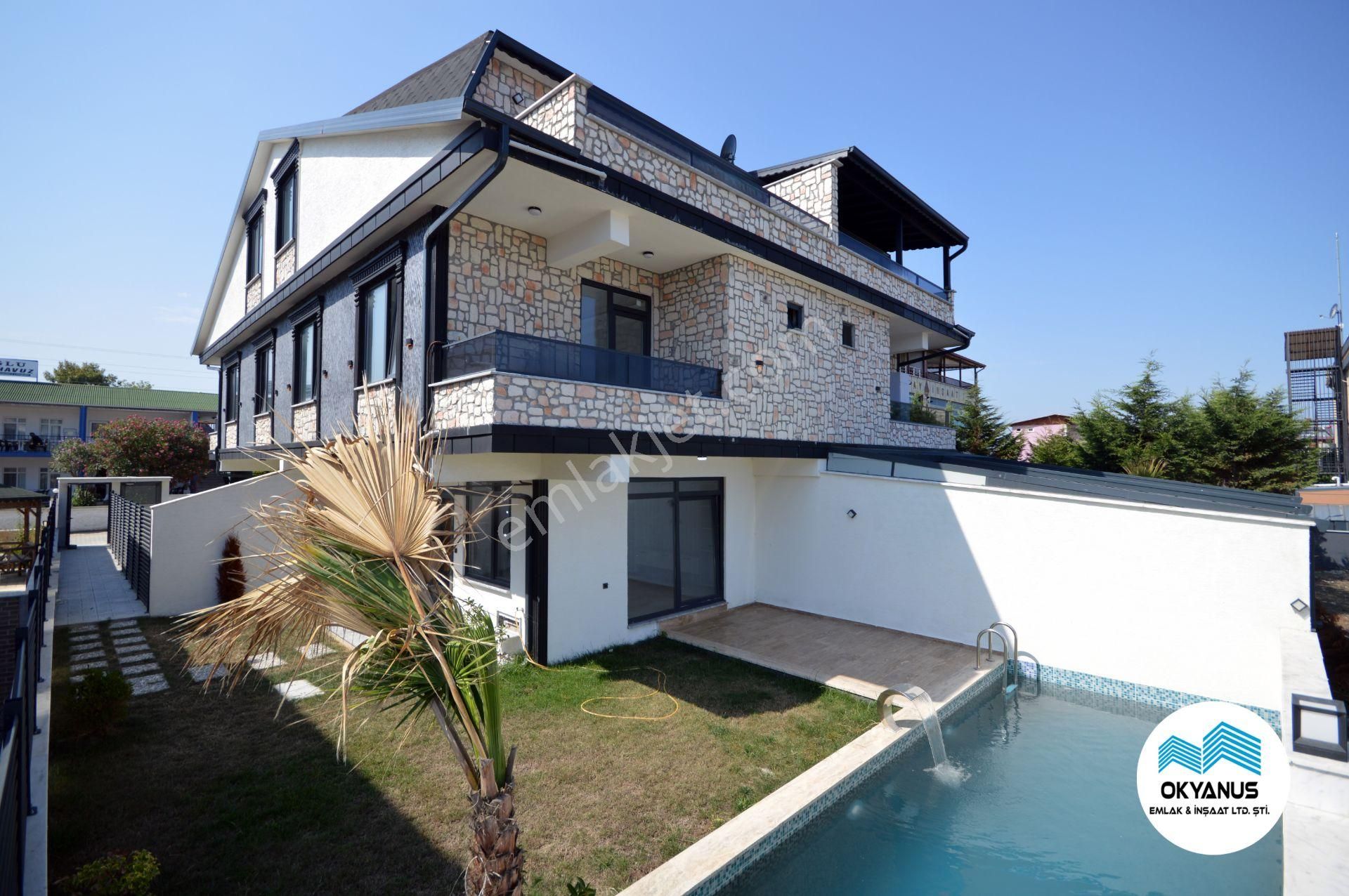 Kocaali’de Full Deniz Manzaralı 4+1 Müstakil Havuzlu Villa Fırsatı