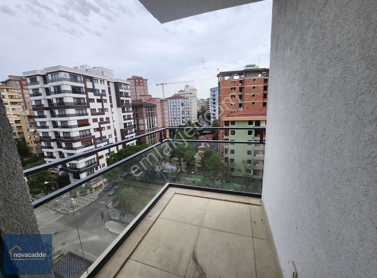 Şenesenevlerde Tapu Masrafsız 3+1 Balkonlu Sıfır Daire - Görsel 8