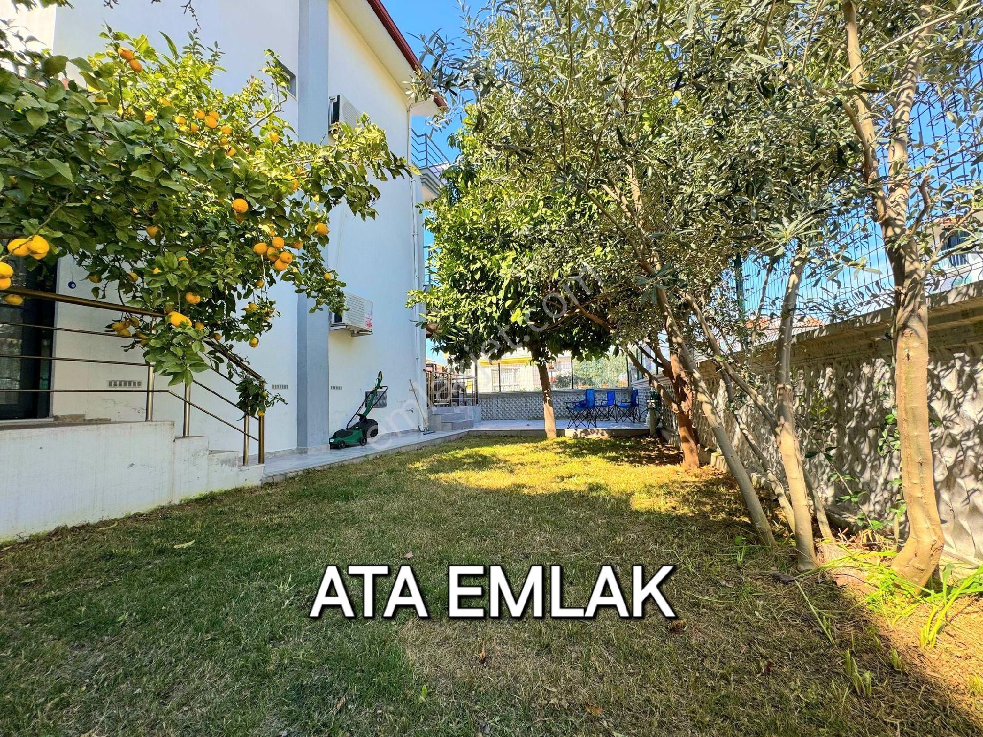 Kuşadasında Plaja Yakın Havuzlu Sitede 4+1 Tek Müstakil Bahçeli Villa - Görsel 29