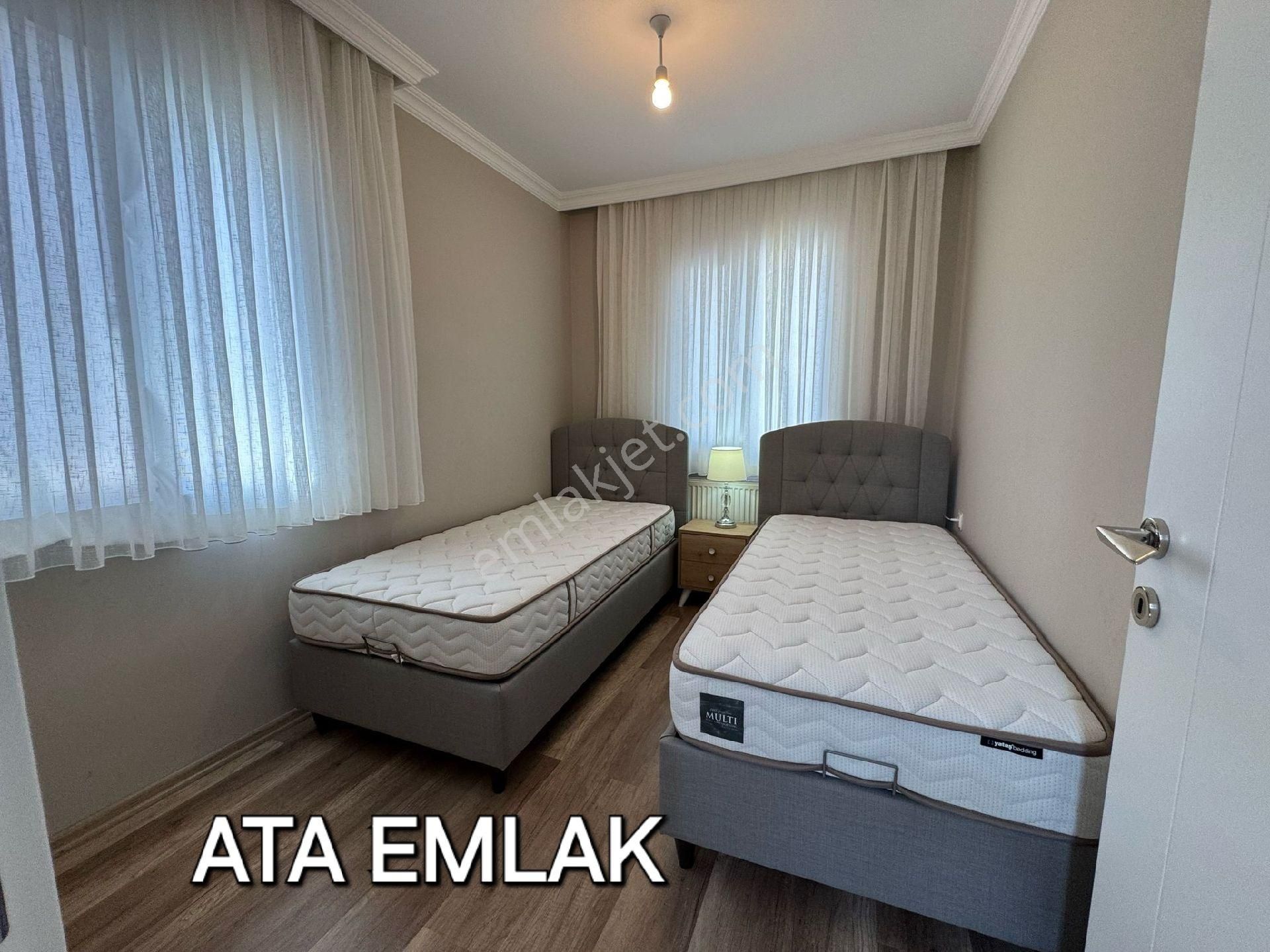 Kuşadasında Plaja Yakın Havuzlu Sitede 4+1 Tek Müstakil Bahçeli Villa - Görsel 18