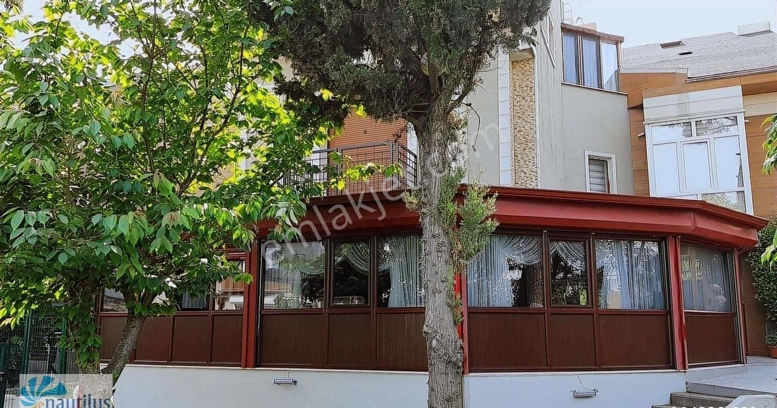 Bahçeşehir Akasya Da Büyük Bahçeli Müstakil 6+2 Satılık Villa - Görsel 24