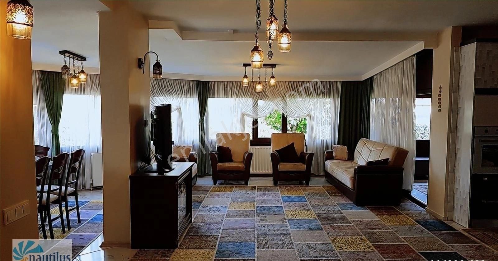 Bahçeşehir Akasya Da Büyük Bahçeli Müstakil 6+2 Satılık Villa - Görsel 26