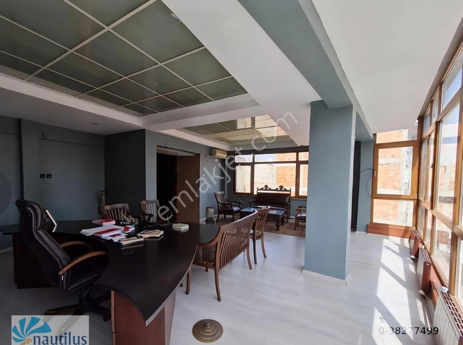 Kadıköy Rasimpaşa Cadde Üzeri İşyerine Uygun Kiralık Daire - Görsel 32