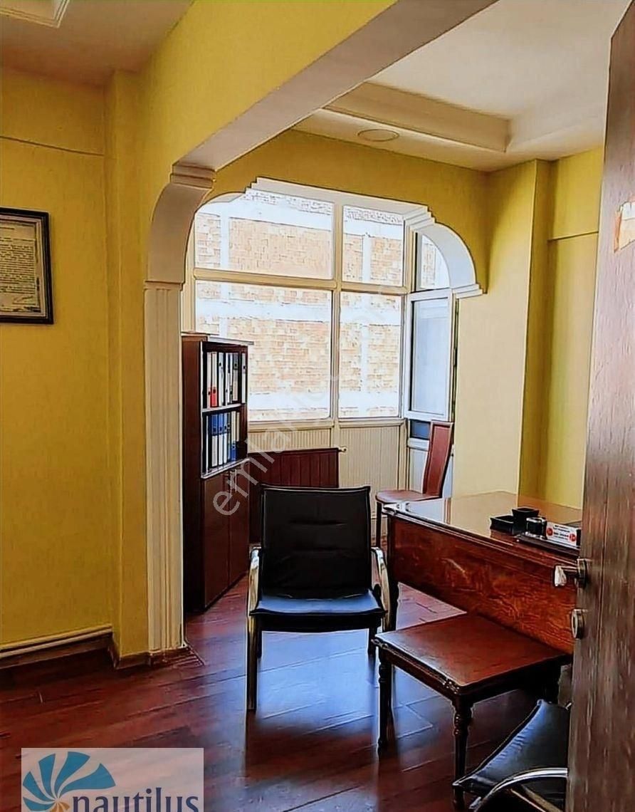 Kadıköy Rasimpaşa Cadde Üzeri İşyerine Uygun Kiralık Daire - Görsel 5
