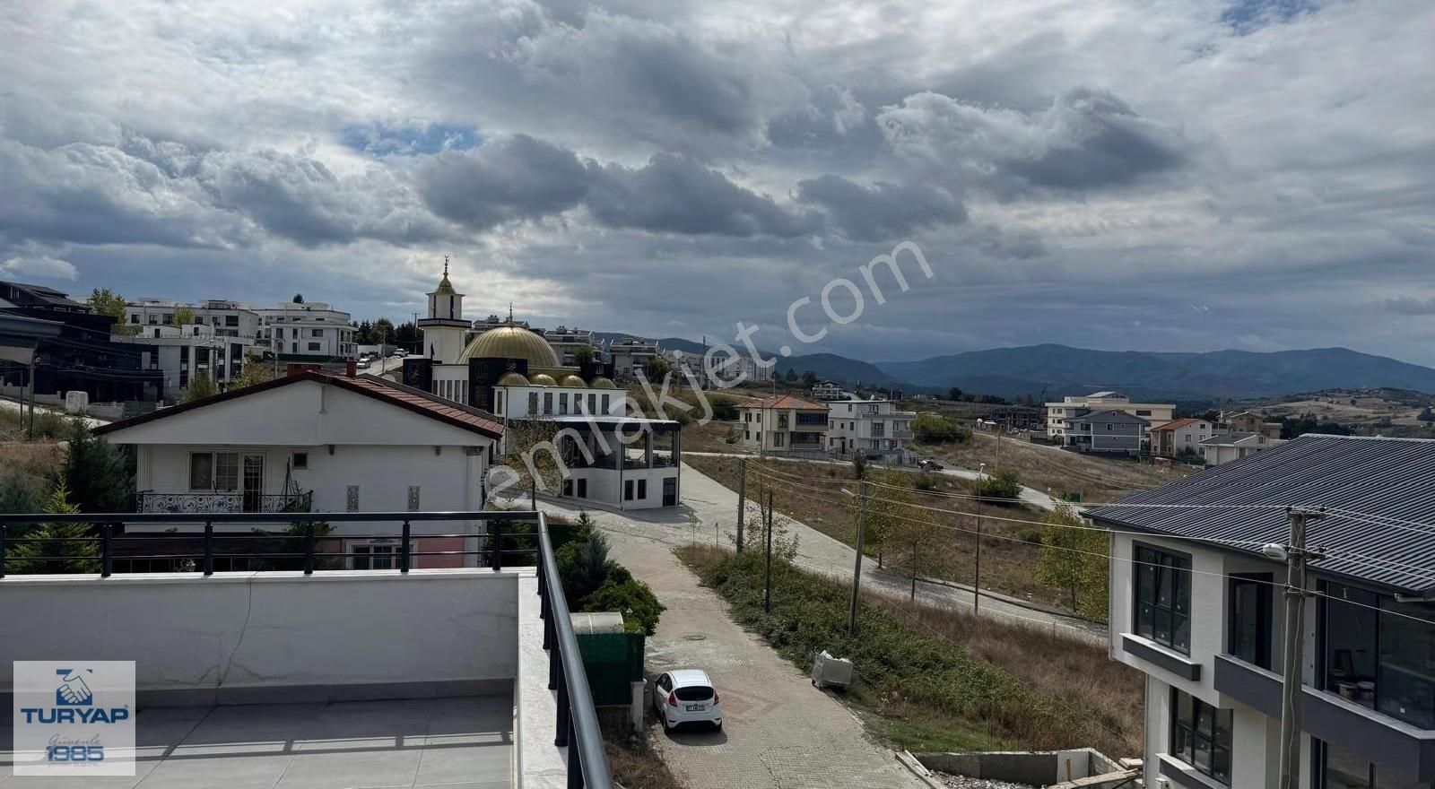 Deniz Manzaralı Bağlar Başı'nda Satılık Villa - Görsel 3