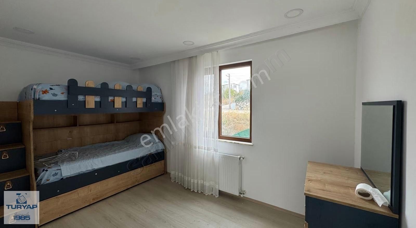 Deniz Manzaralı Bağlar Başı'nda Satılık Villa - Görsel 14