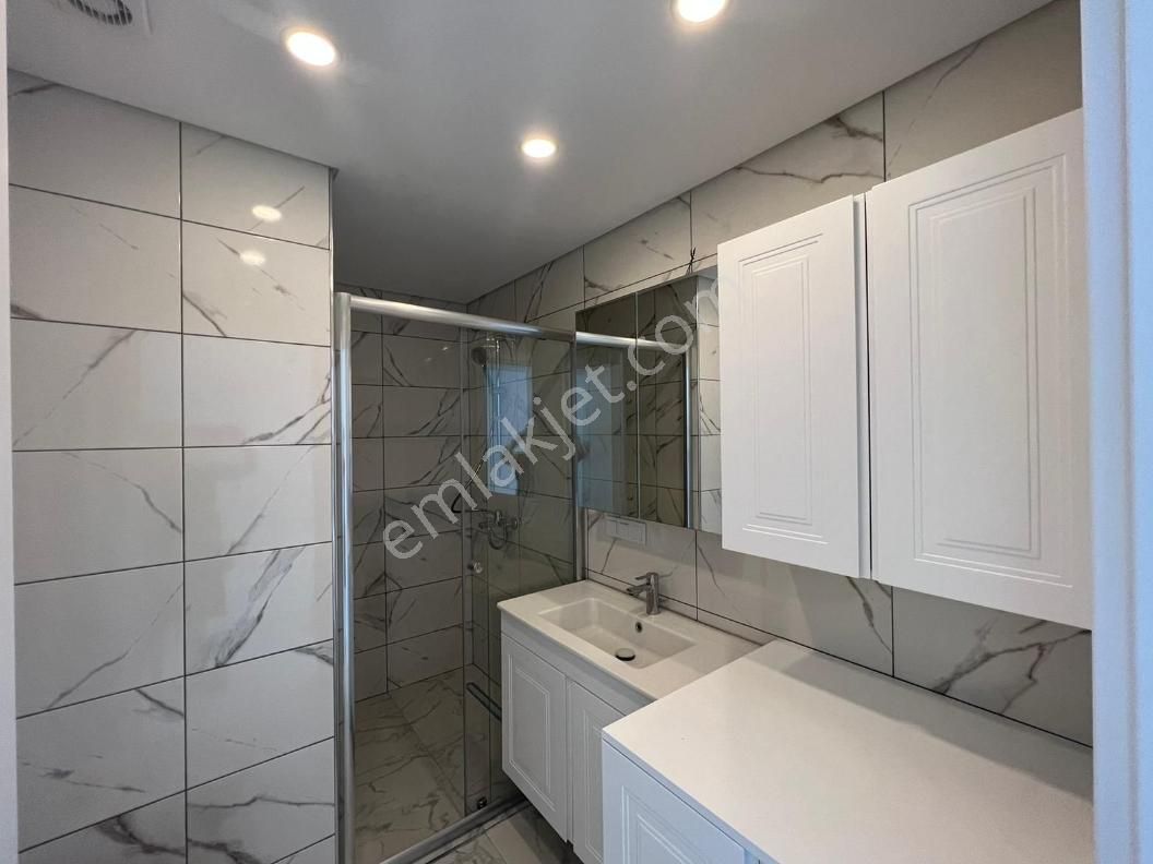 Göztepe, Çiftehavuzlarda Kapanmaz Deniz Manzaralı Yeni 3+1 - Görsel 12