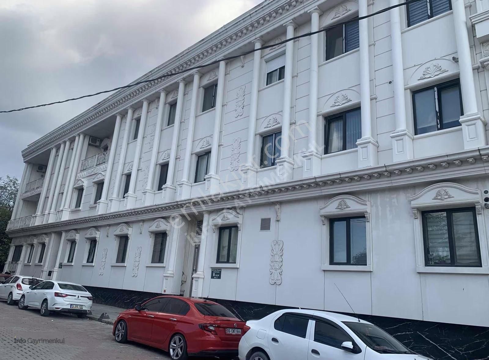 Yüksek Tavanlı Orman Manzaralı Otoparklı Kiralık - Görsel 14