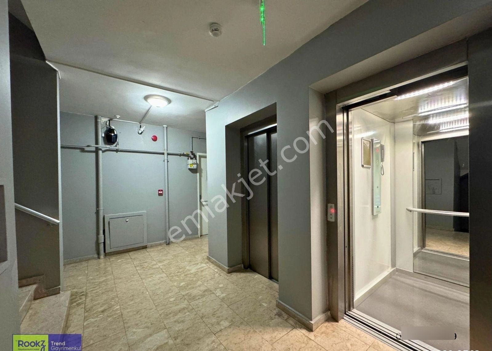 Çekmeköy Pool Towers Da Satılık 1+1 Daire - Görsel 7